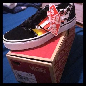 Flame 🔥 checker award Vans w/ Original box